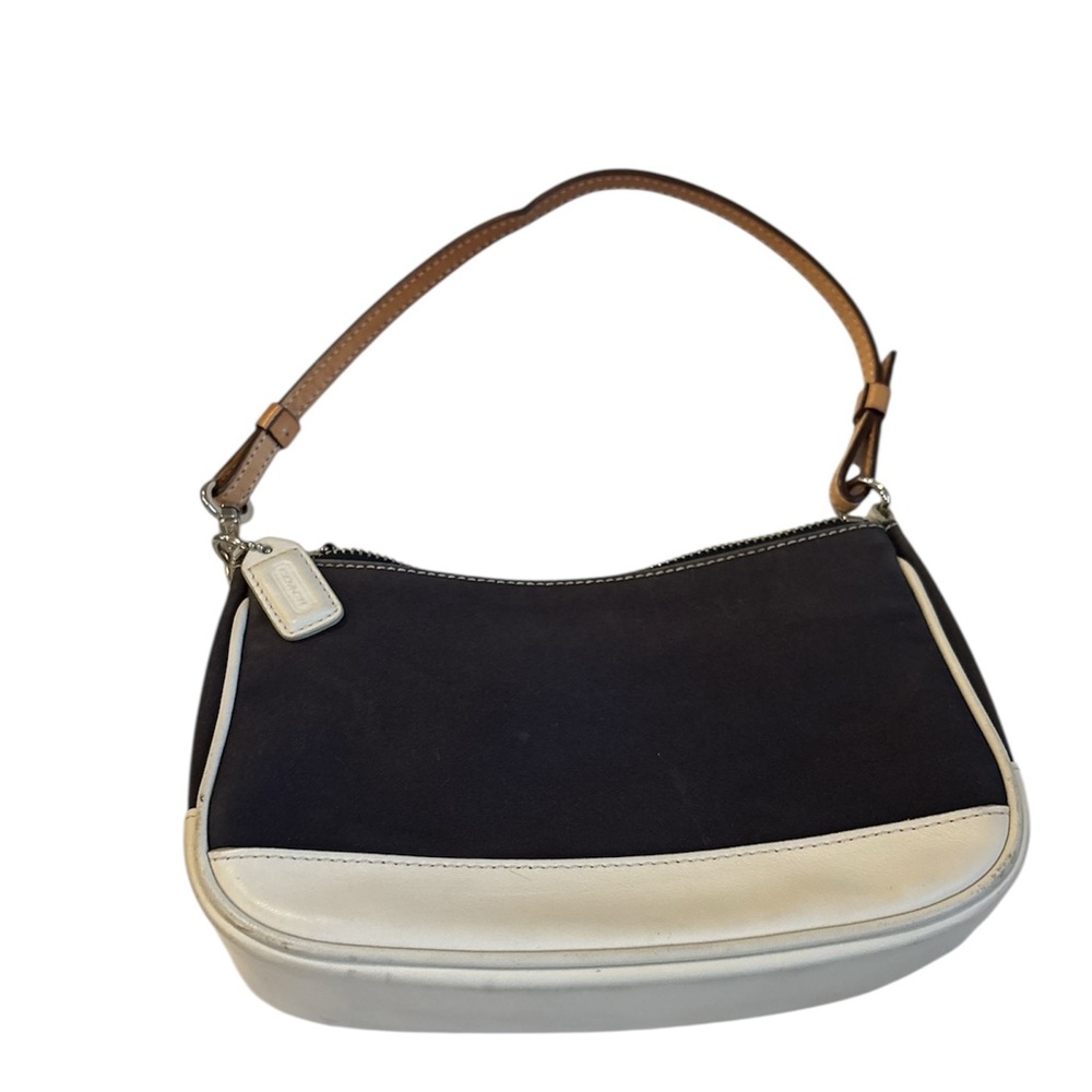 Vintage Coach Hamptons Collection 7748 Demi Baguette Y2K Shoulder Bag